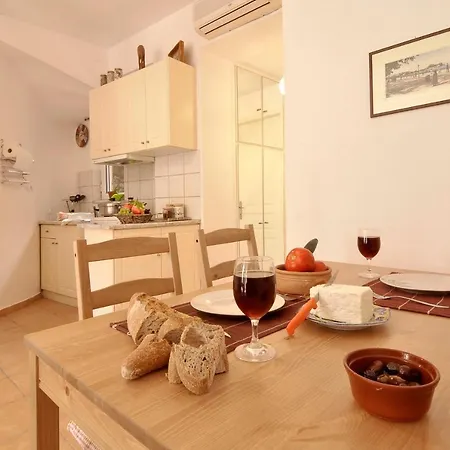 Appartement Anemomilos *